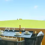 Mit Eigener Sauna & Balkon I Kueche I Parken Rieden
