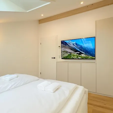 & Bergblick I Sauna Im Badezimmer I Parkplatz Apartament