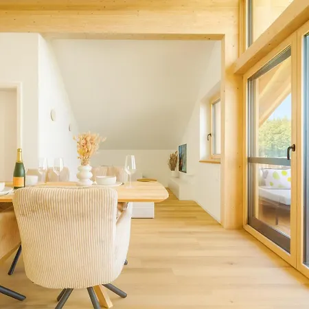 Mit Eigener Sauna & Balkon I Kueche I Parken Appartement Rieden